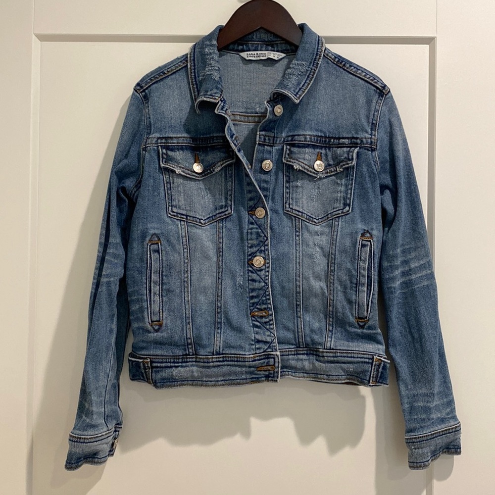 Zara Denim Jacket (Size: XS)